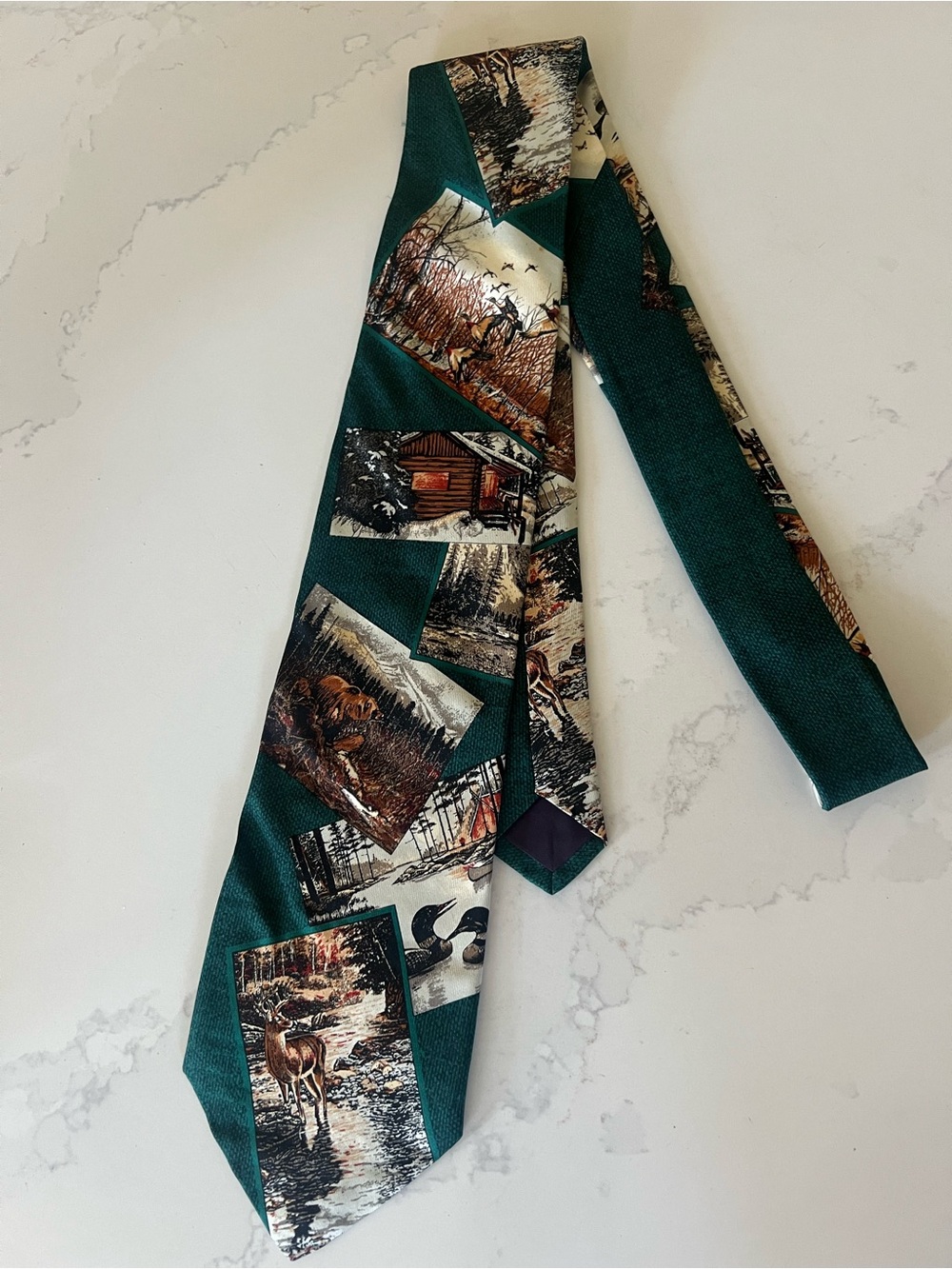 Eddie Bauer Dark Green Scenic Cabin & Wildlife Necktie
